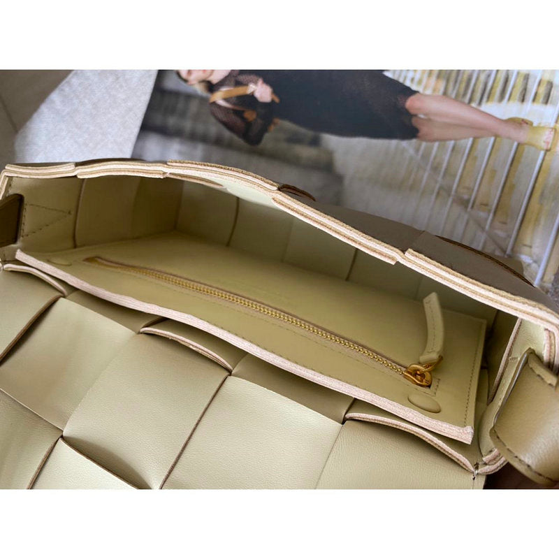 Bottega Veneta Bag Dupe 2108SF0222