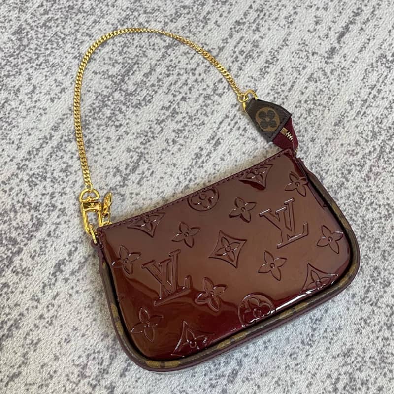Louis Vuitton Pochette Dupe  Monogram Vernis Accessories Pouch Purple M58009