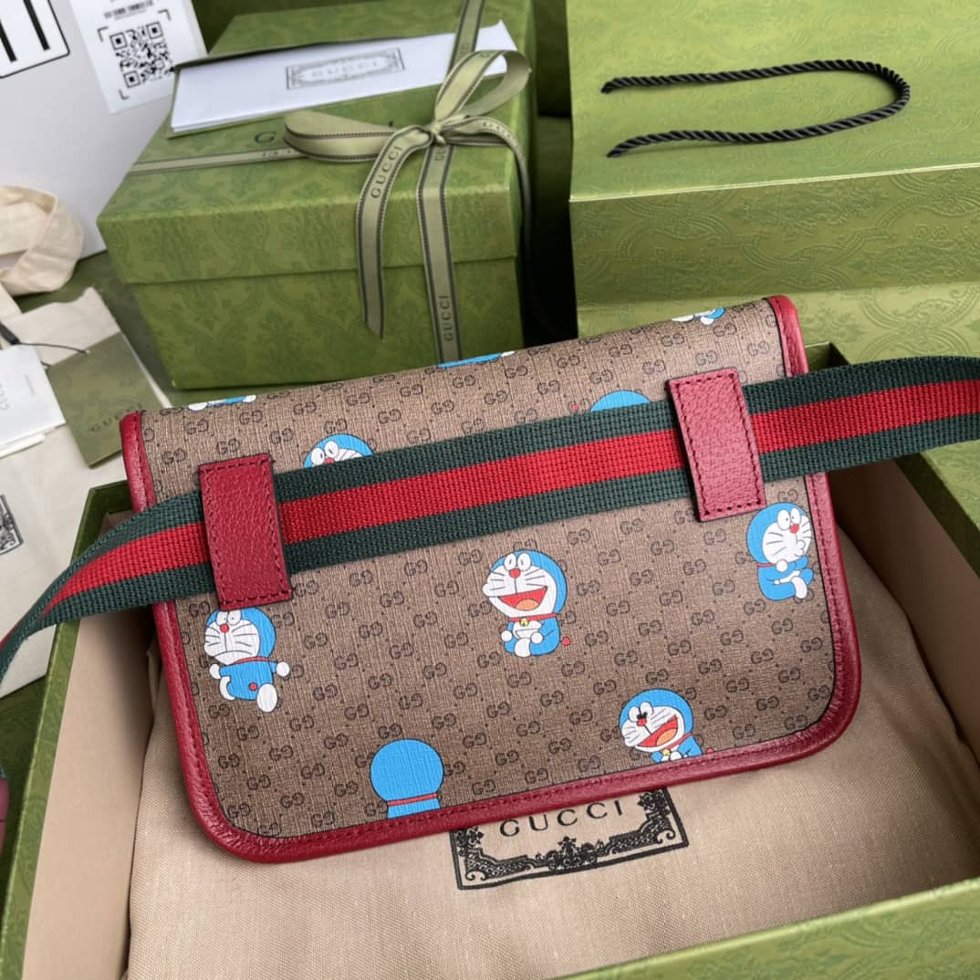 Gucci Doraemon x Gucci Small Belt Bag Replica 647817