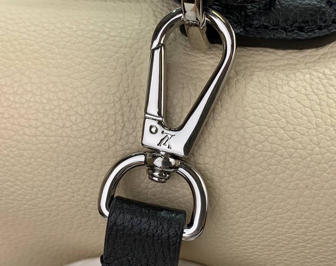 Louis Vuitton Lock Me Ever 2Way Bag Replica Green M52787