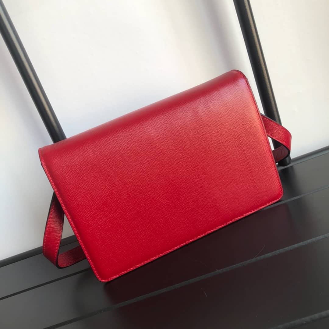 Gucci GG Ring Torchon Leather Shoulder Bag Replica Red 589474