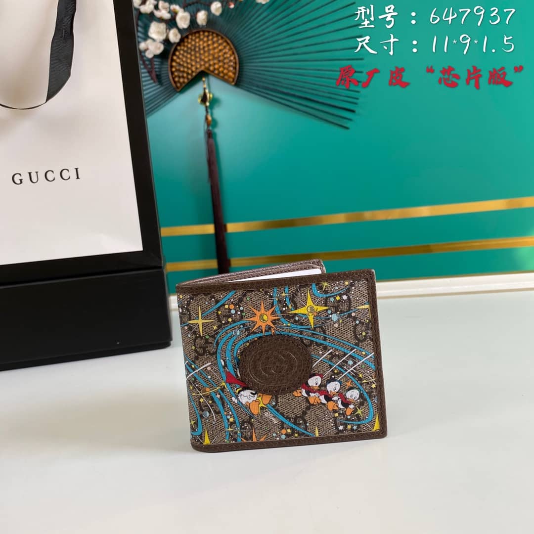 Gucci x Disney Donald Duck Billfold Wallet Replica 647937