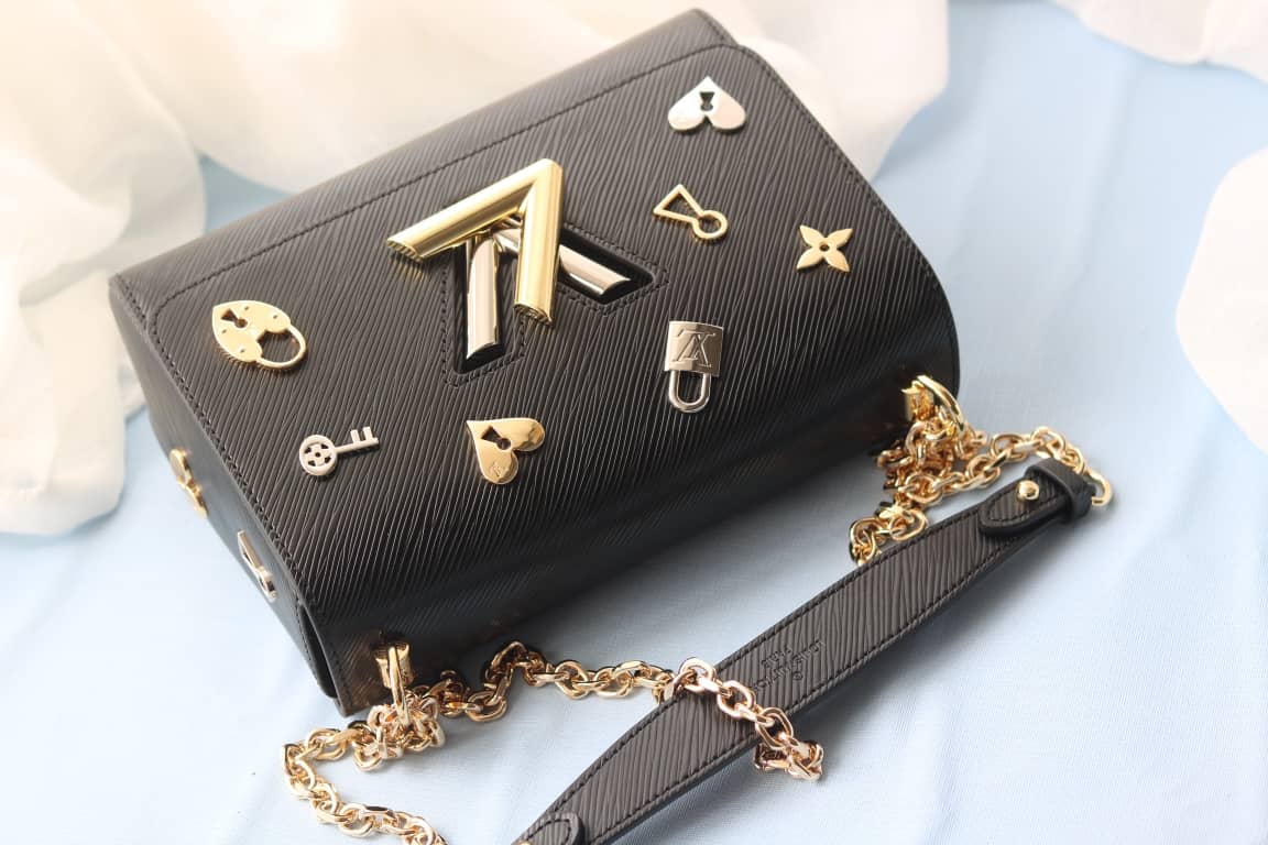 Louis Vuitton Twist Epi Handbag Replica