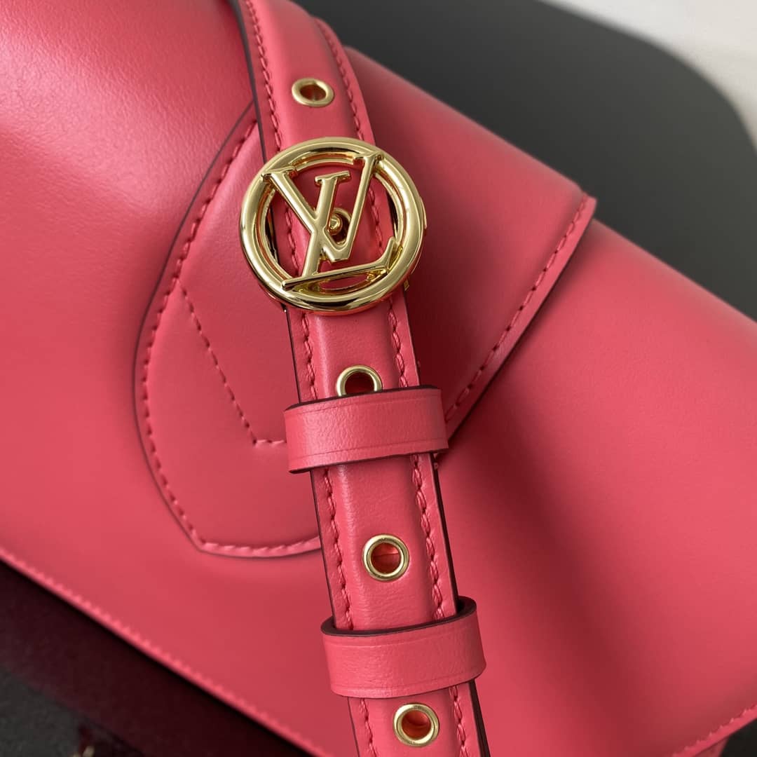 Louis Vuitton Pont 9 Leather Crossbody Bag M55948