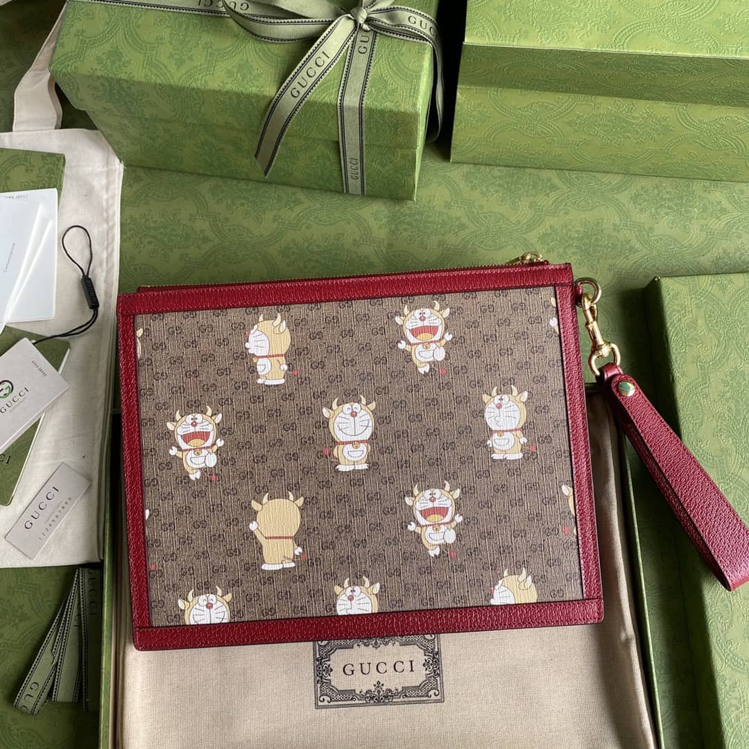 Gucci Doraemon x Gucci Pouch Clutch Replica 647804