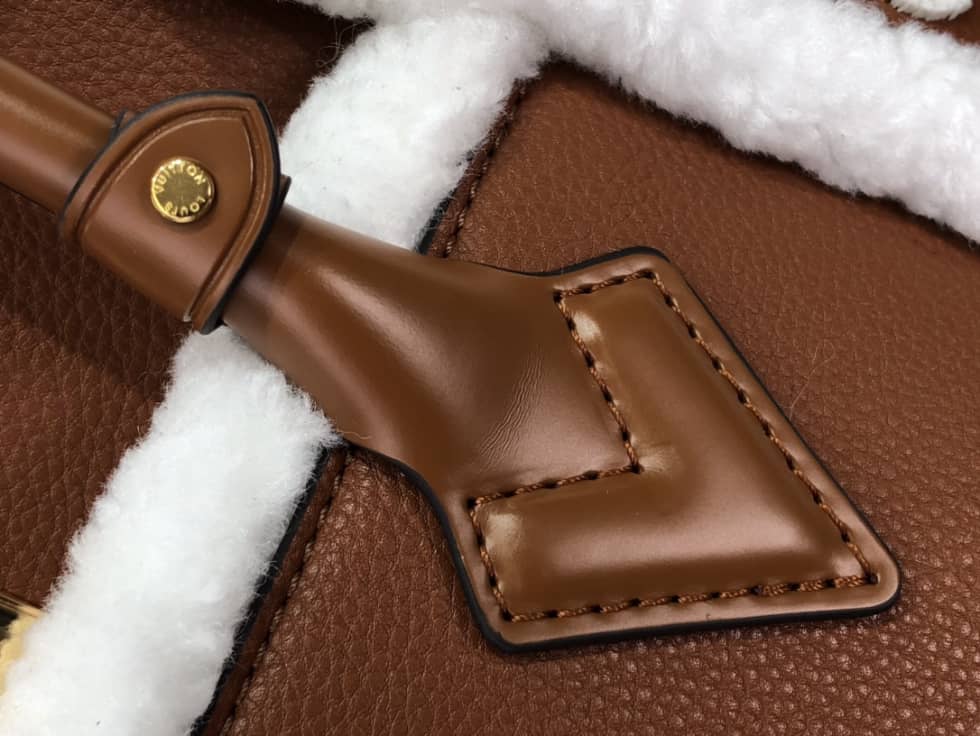 LV Tote Dupe  On My Side PM M58918 Replica Tote