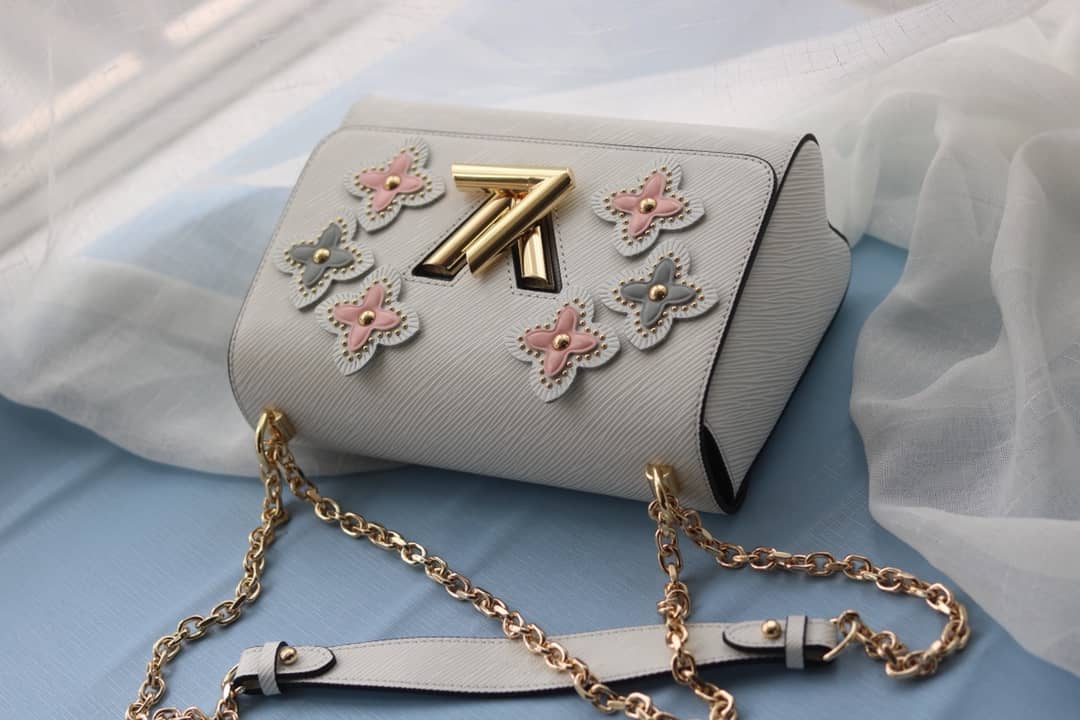 Louis Vuitton Twist Epi Handbag Replica