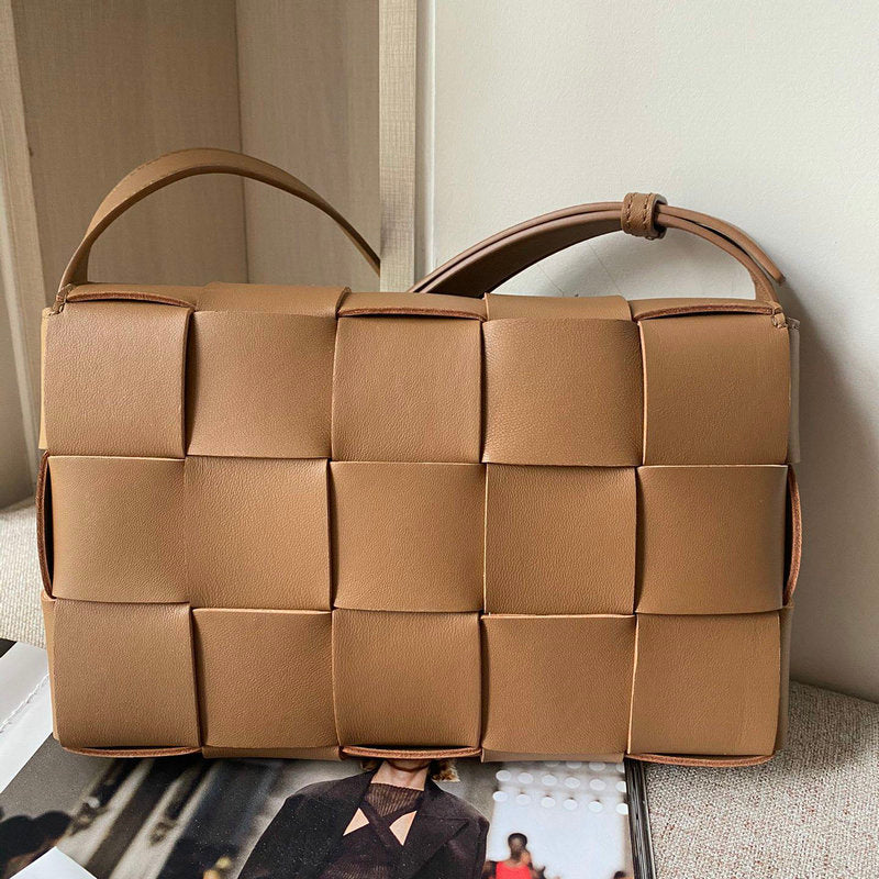 Bottega Veneta Bag Dupe 2108SF0251