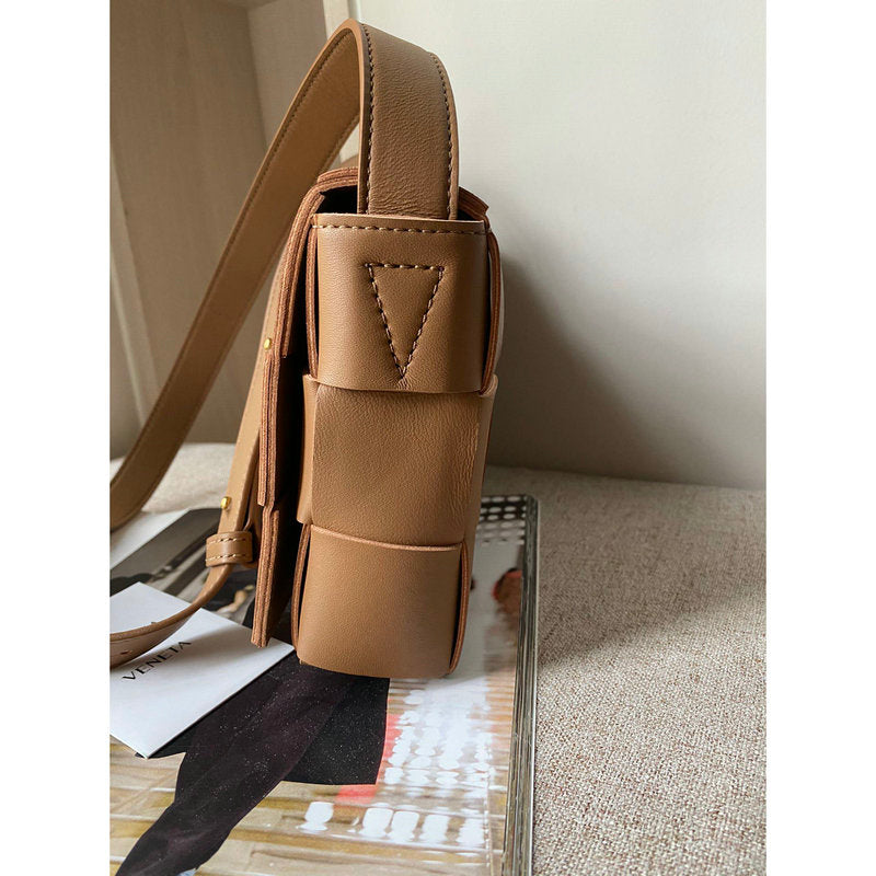 Bottega Veneta Bag Dupe 2108SF0251