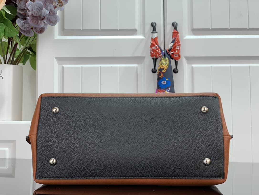 Louis Vuitton Lock Me Ever 2Way Bag Replica M52787