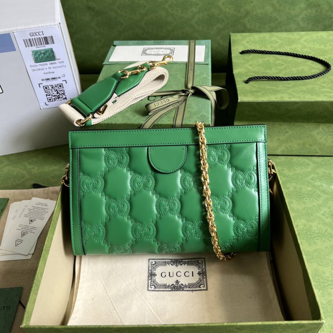 Gucci GG Matelassé Leather 702200 Replica Shoulder Bag