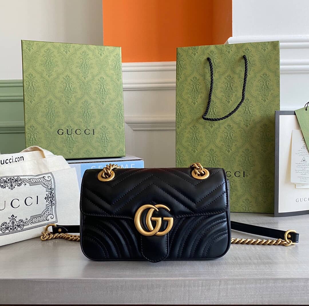 Gucci GG Marmont Mini Matelasse Shoulder Bag Replica Black 446744