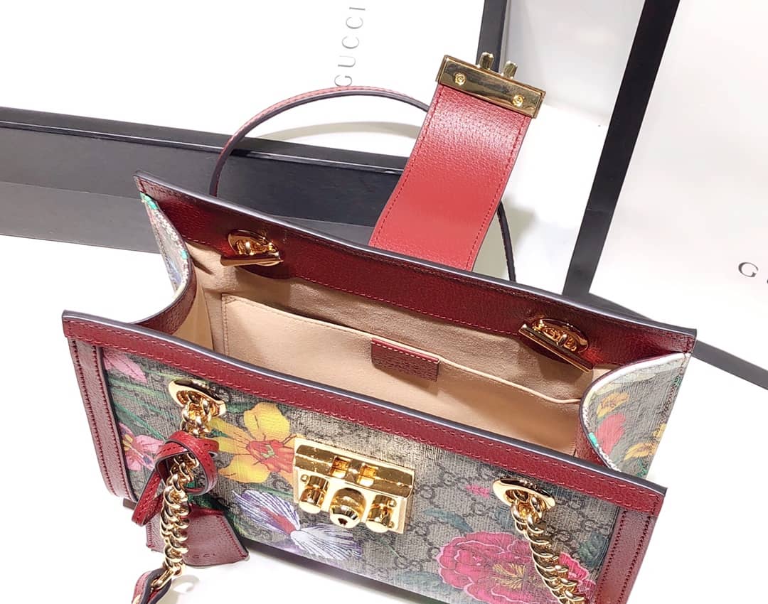 Gucci Padlock Small GG Supreme Canvas Shoulder Bag Replica Red 498156