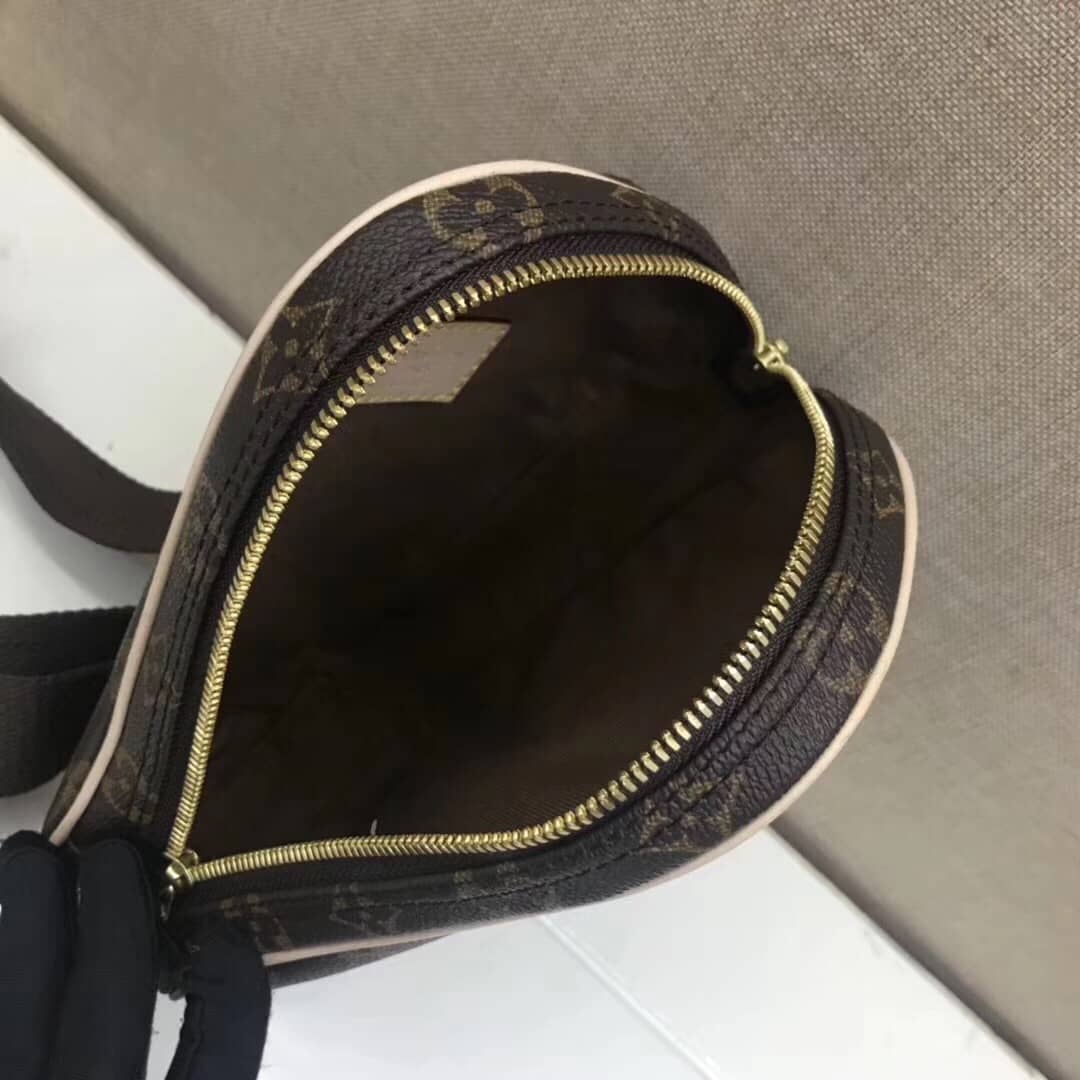 Louis Vuitton Pochette Dupe Monogram  Gange  M51870