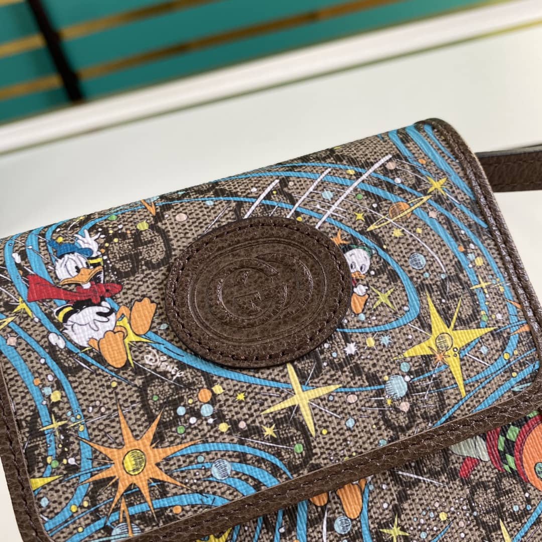 Gucci x Disney Donald Duck Mini Bag Replica 647927