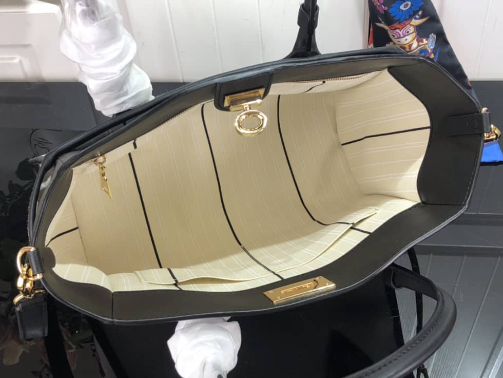 LV Tote Dupe On My Side MM Tote M59842 Replica Shoulder Bag