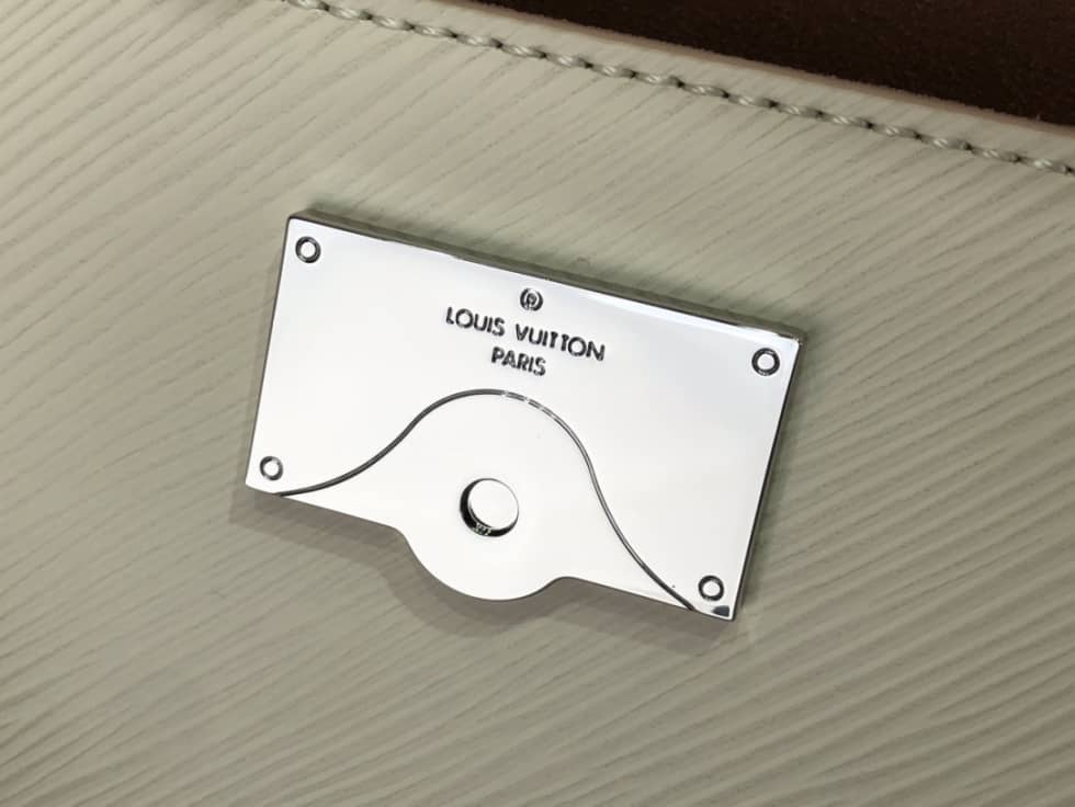 Louis Vuitton Cluny Mini Epi Leather M58928 Replica Shoulder Bag