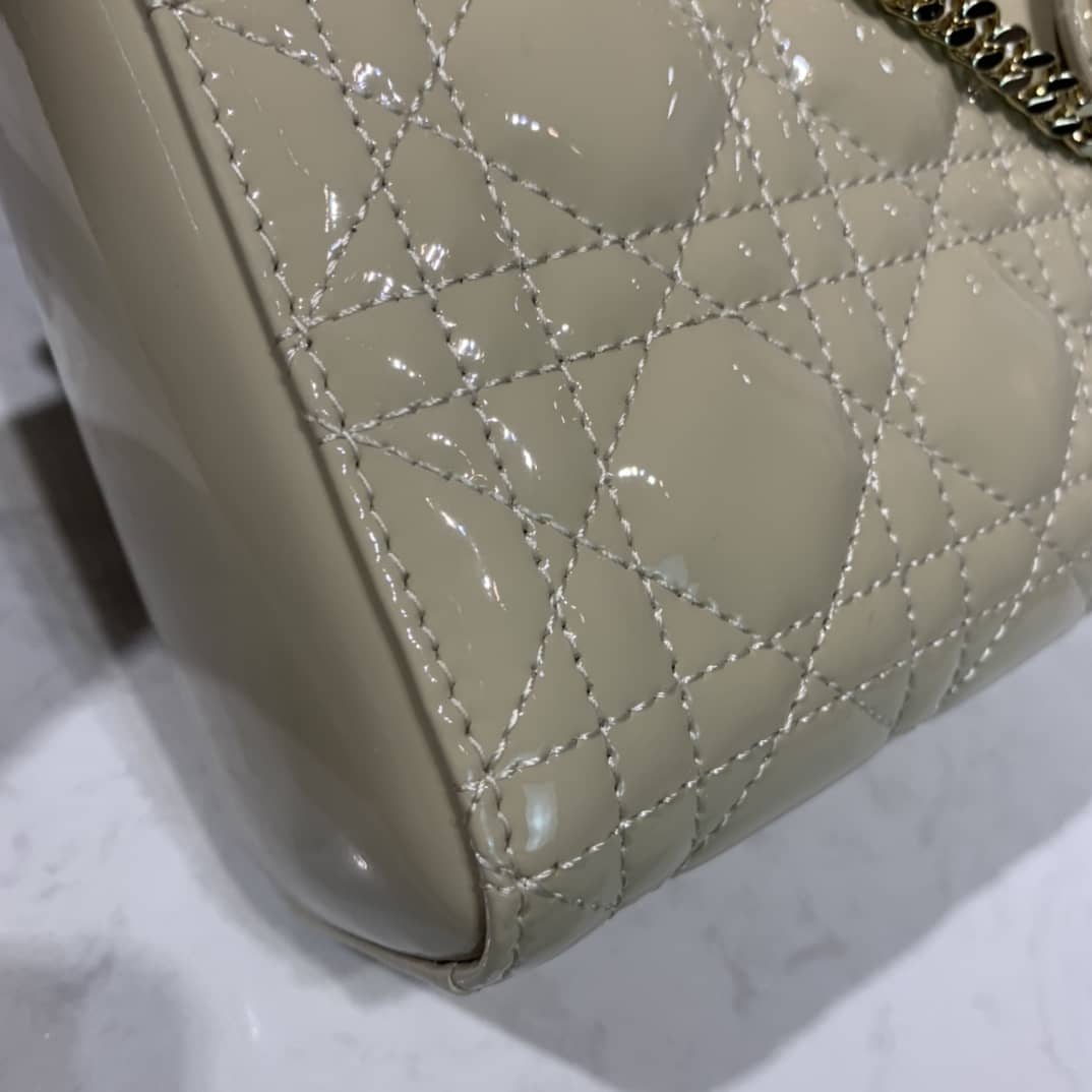 Christian Dior Lady Dior 17CM Replica Bag