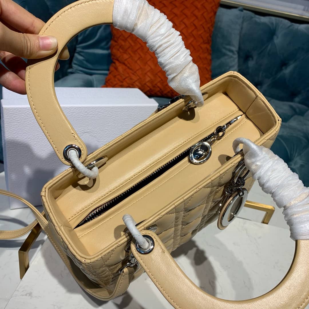 Christian Dior Lady Dior 24CM Replica Bag