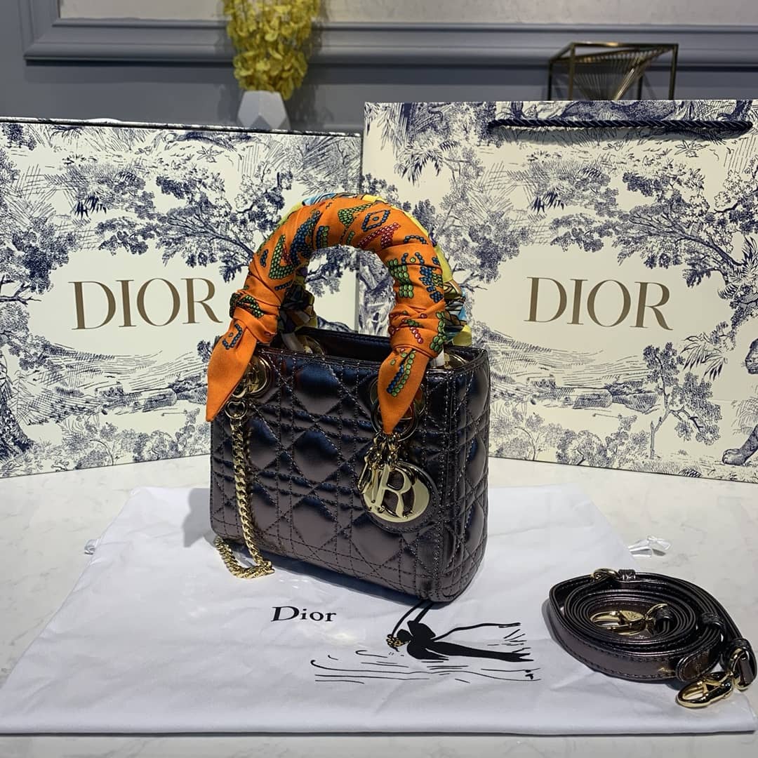 Christian Dior Lady Dior 17CM Replica Bag