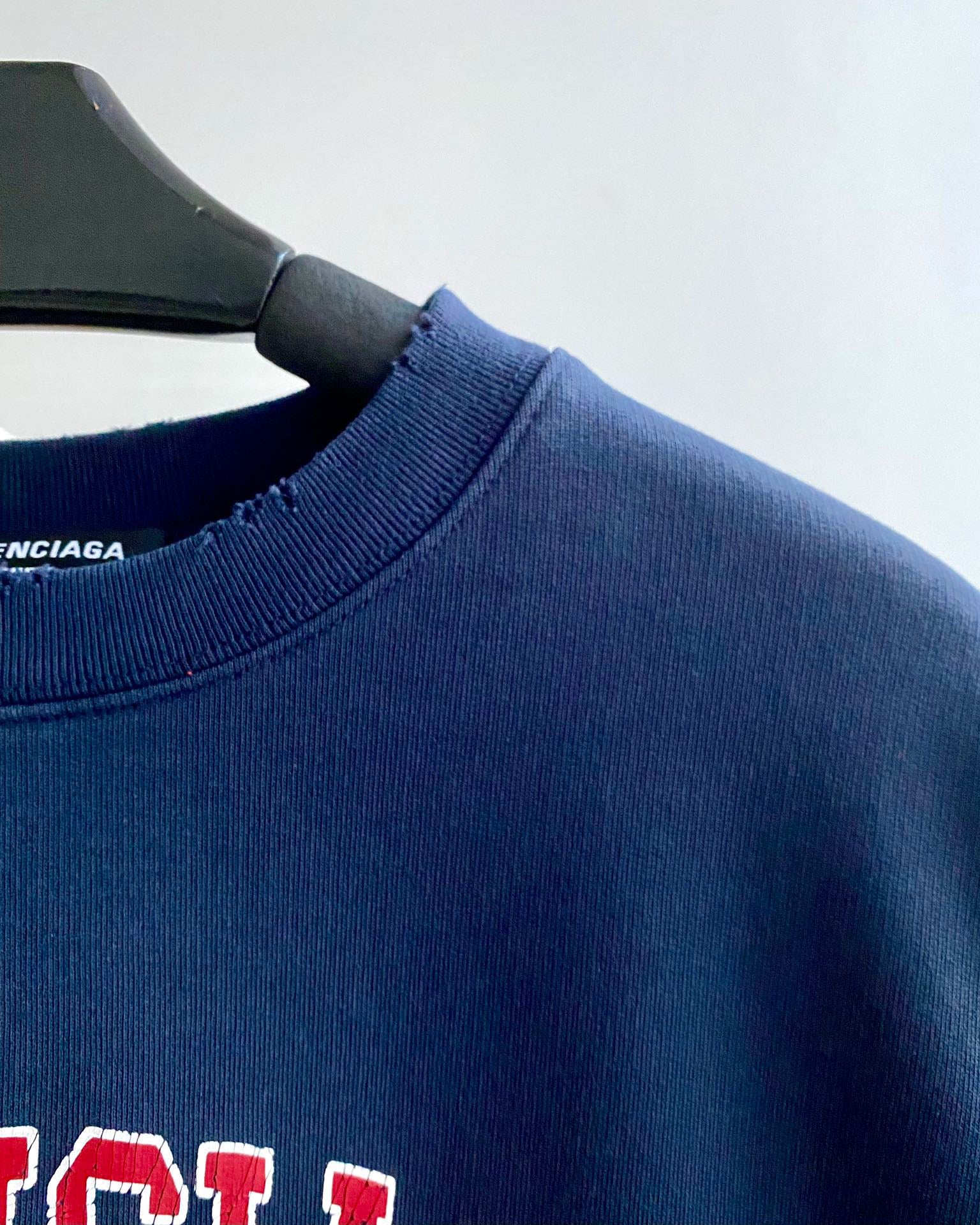 Balenciaga Sweatshirt