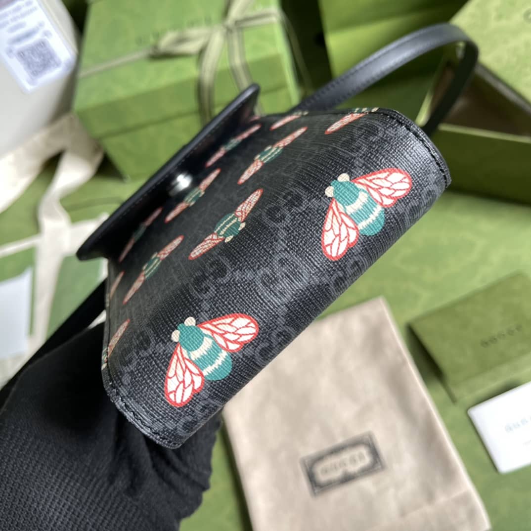 Gucci Scarab Logo Print Phone Bag Replica 673016