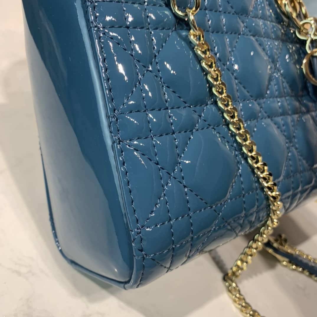 Christian Dior Lady Dior 17CM Replica Bag