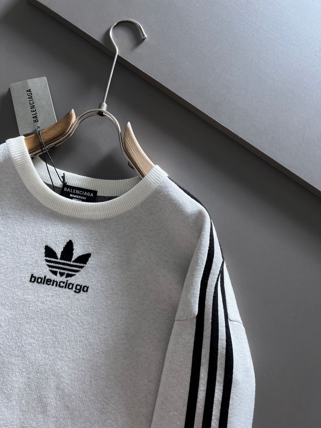 Balenciaga Sweatshirt