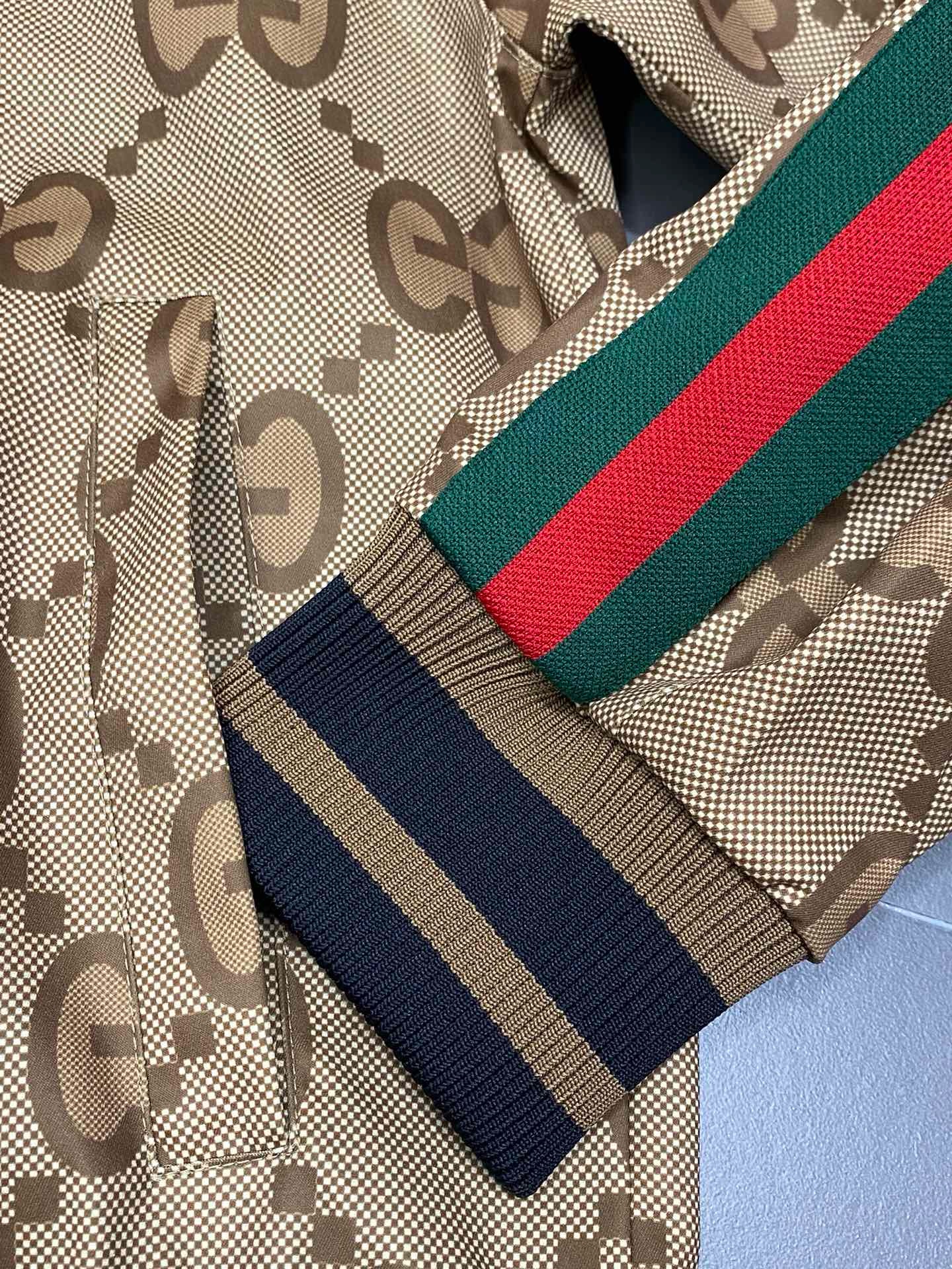 Gucci jacket lapel style