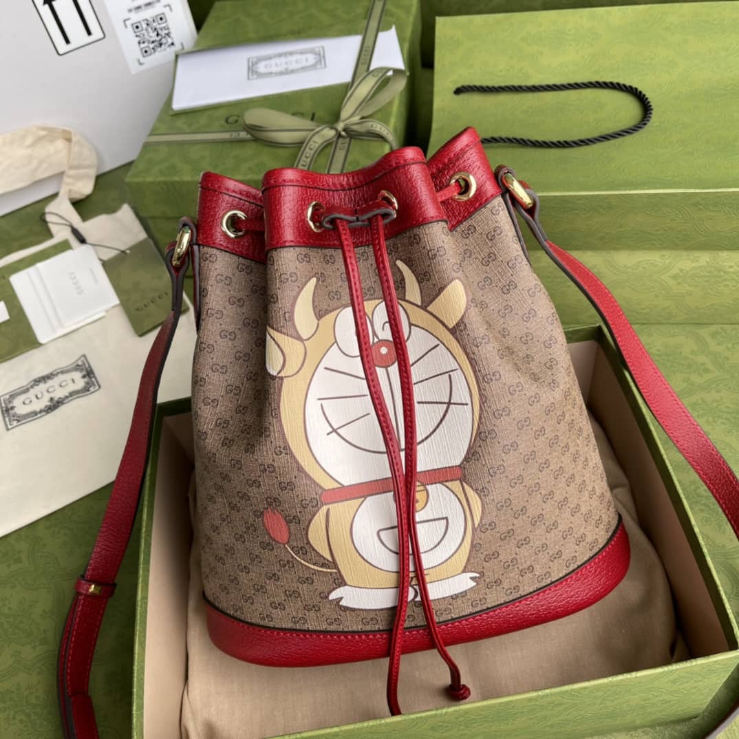 Gucci Doraemon x Gucci Small Bucket Bag Replica 655597
