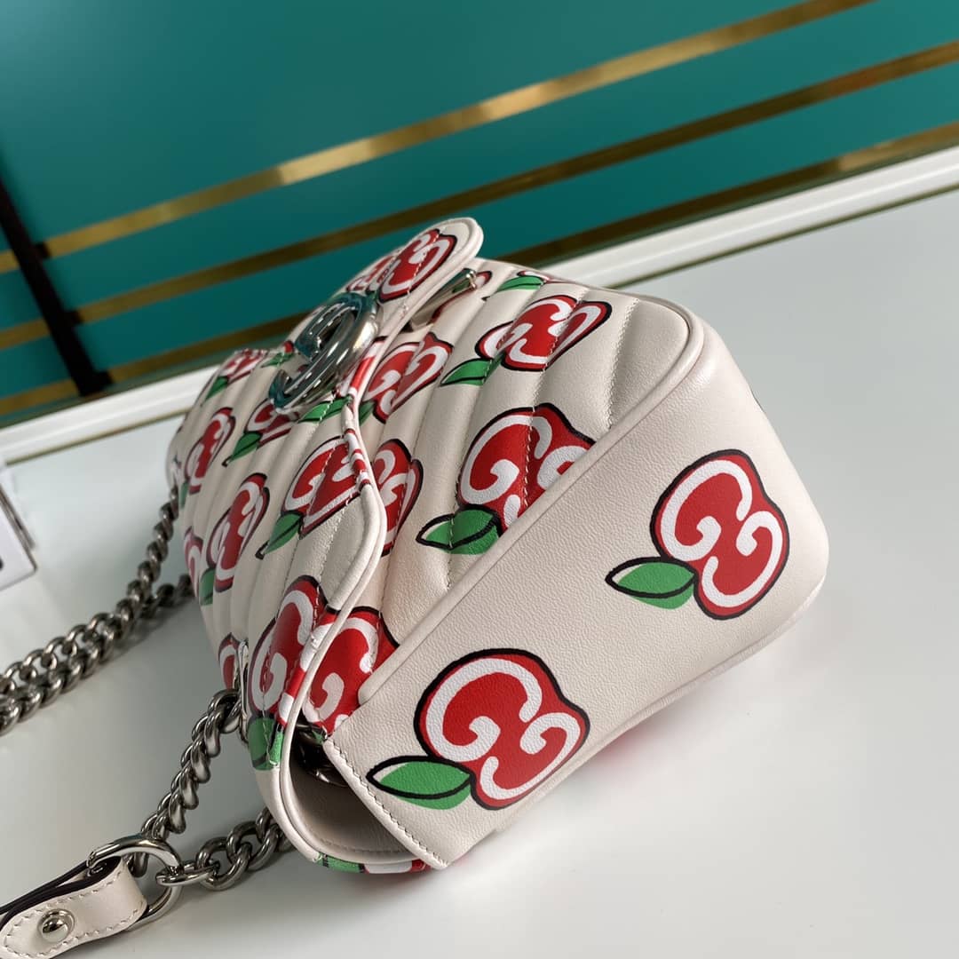 Gucci Marmont GG Small matelassé Shoulder Bag Replica 443497