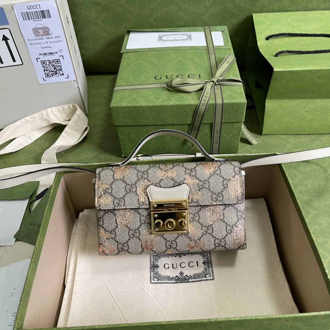 Gucci Padlock GG Supreme Canvas Top Handle Mini Bag Replica 652683