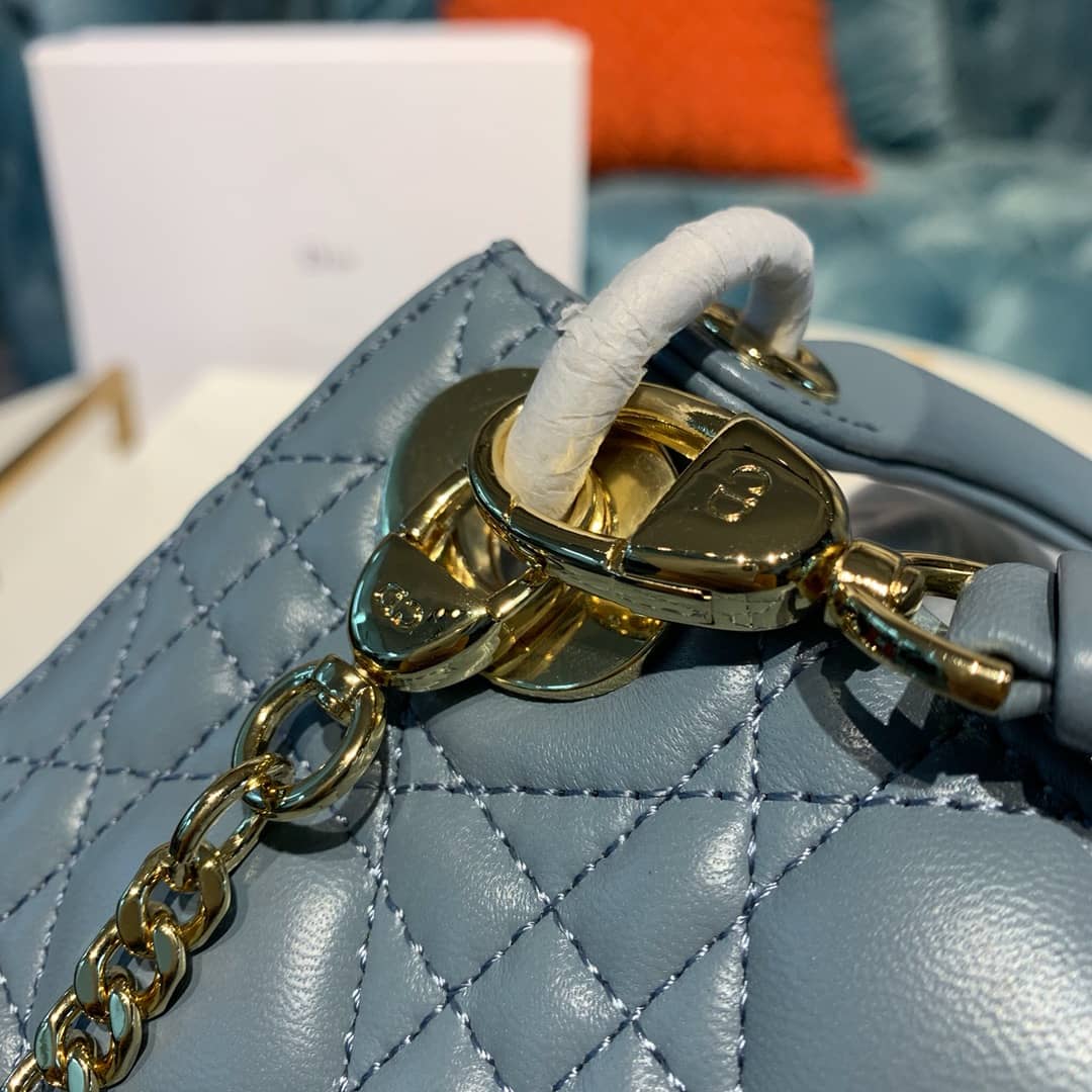 Christian Dior Lady Dior 17CM Replica Bag