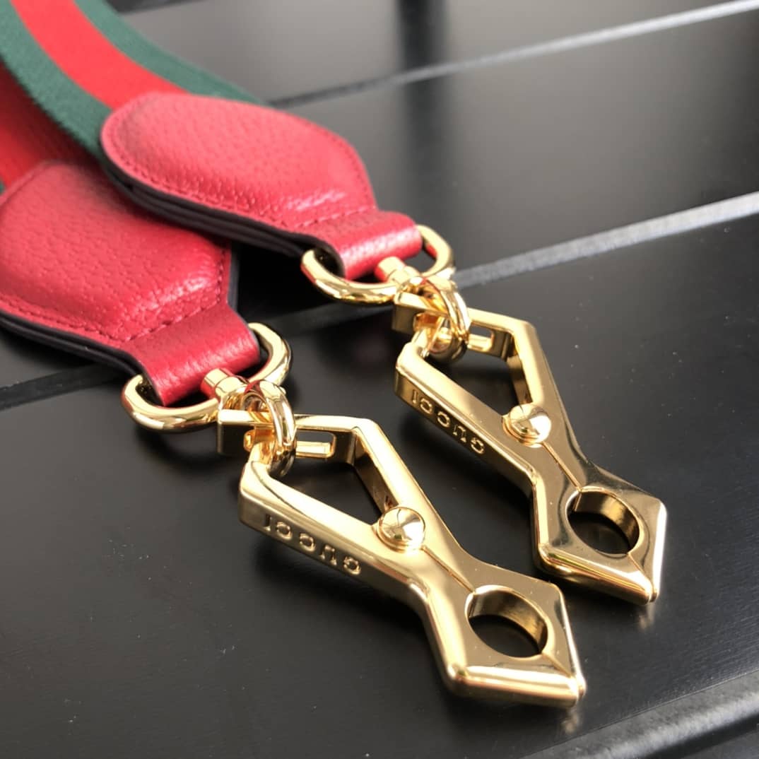 Gucci Supreme Canvas Camera Bag Replica Red 574886