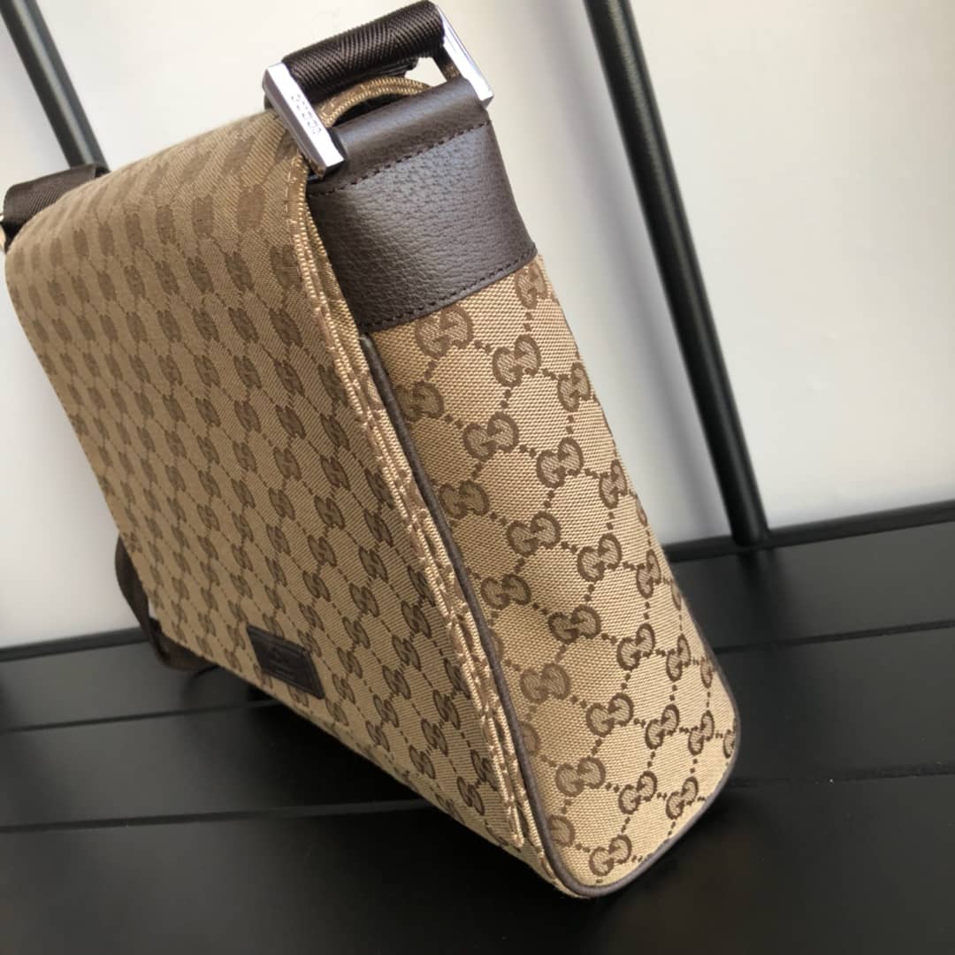 Gucci GG Canvas Messenger Bag Replica Brown 146236