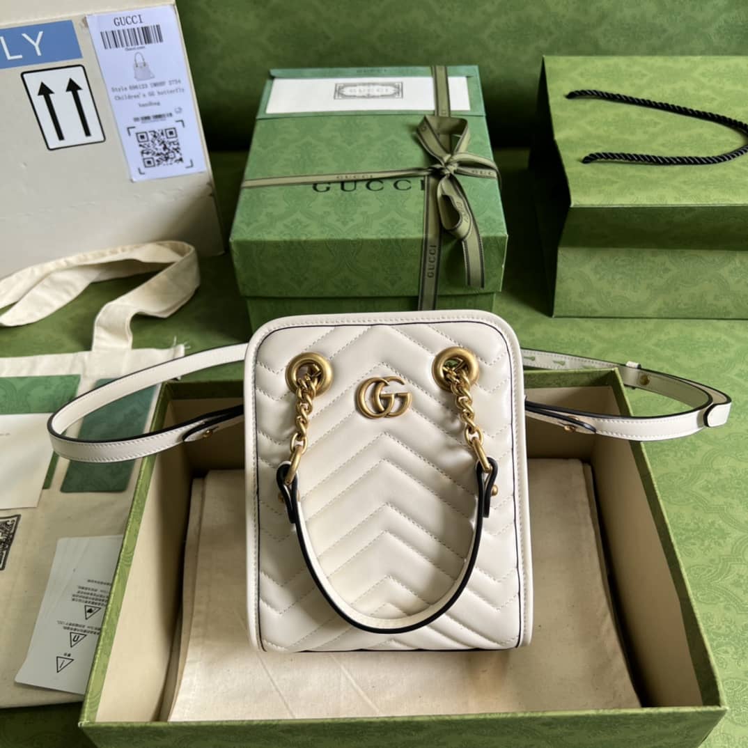 Gucci GG Marmont Matelassé Mini Crossbody Bag 696123 Replica