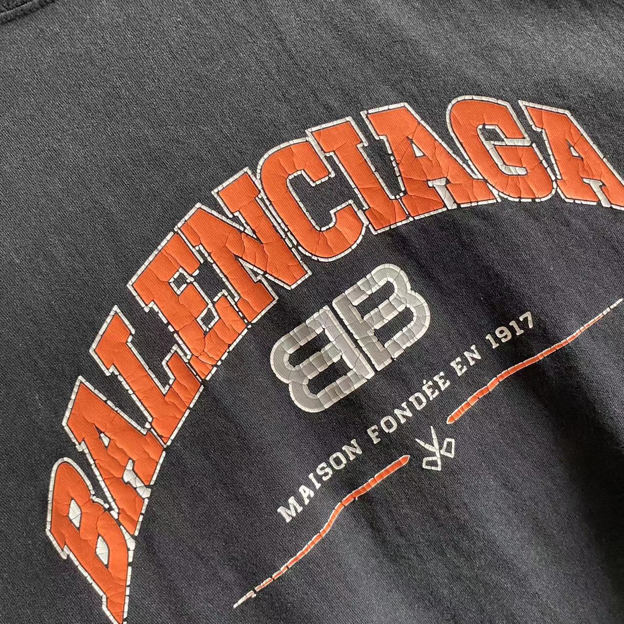 Balenciaga T-Shirt