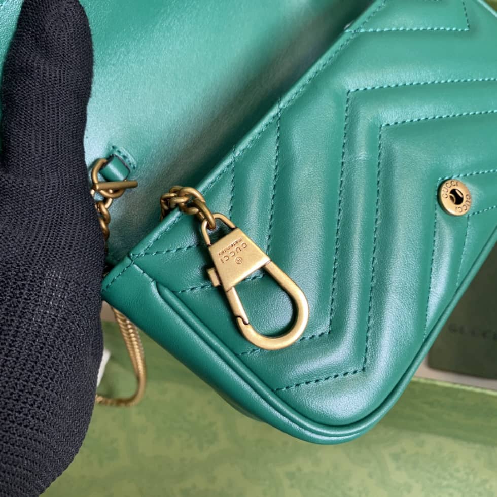 Gucci GG Marmont Quilting Super Mini 476433 Replica Crossbody Bag
