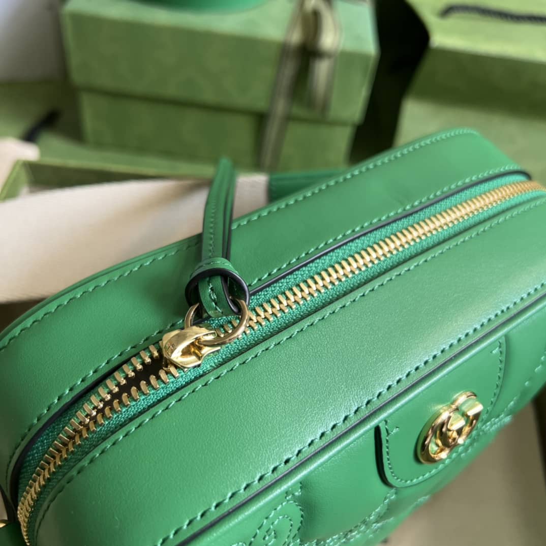 Gucci GG Matelassé Leather Shoulder Crossbody Handbag 702234 Replica