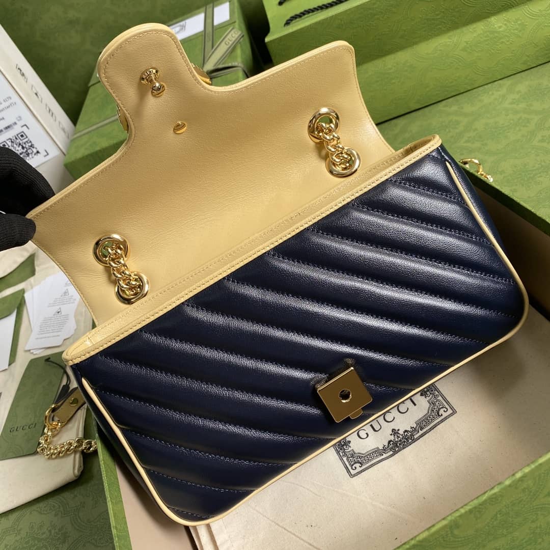 Gucci Marmont GG Small matelassé Shoulder Bag Replica 443497