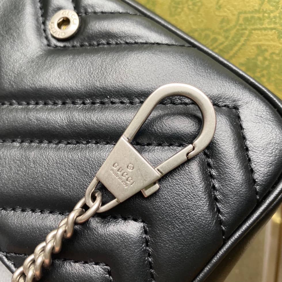 Gucci GG Marmont Quilting Super Mini 476433 Replica Crossbody Bag