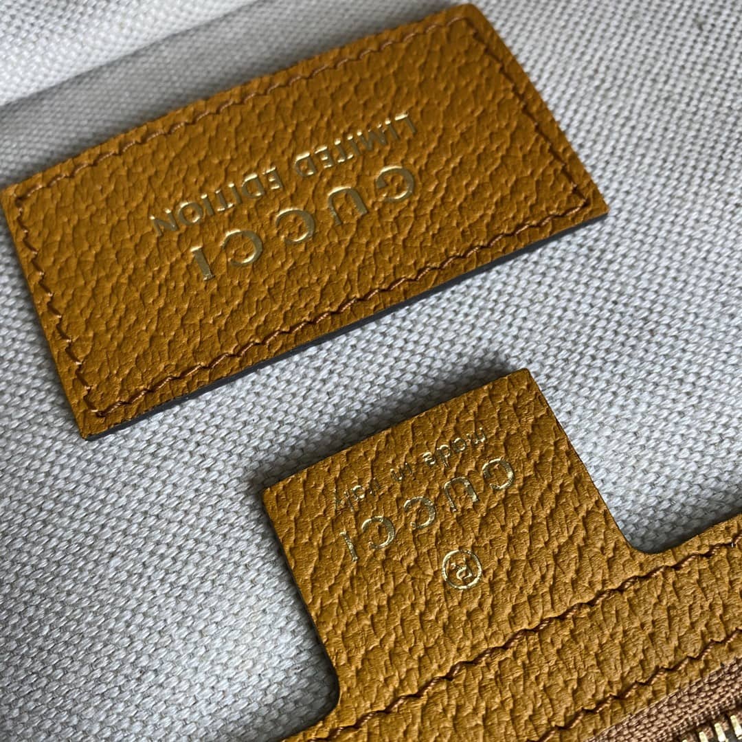 Gucci Ophidia Sherry Supreme GG Canvas Small Crossbody Bag Replica 601044