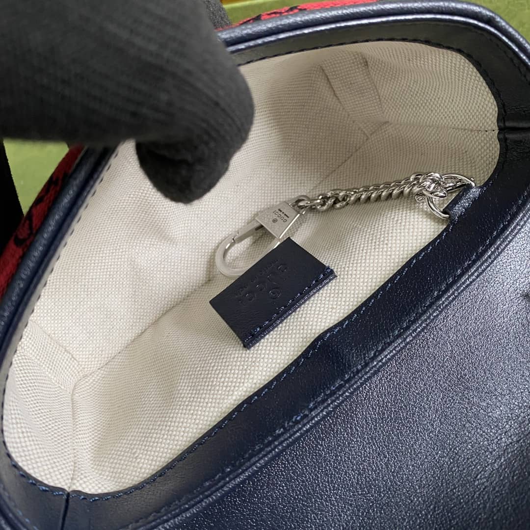 Gucci GG Marmont Matelassé Mini Crossbody Bag Replica 476433