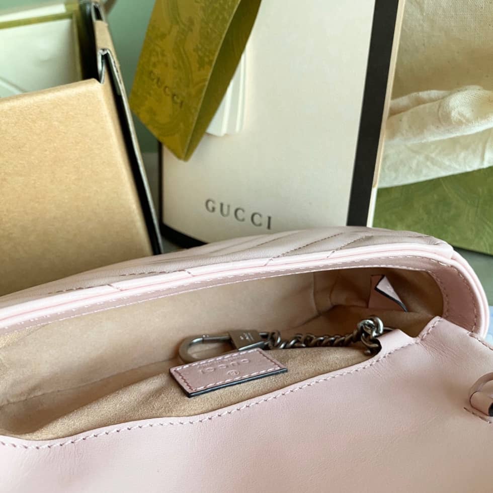 Gucci GG Marmont Quilting Super Mini 476433 Replica Crossbody Bag