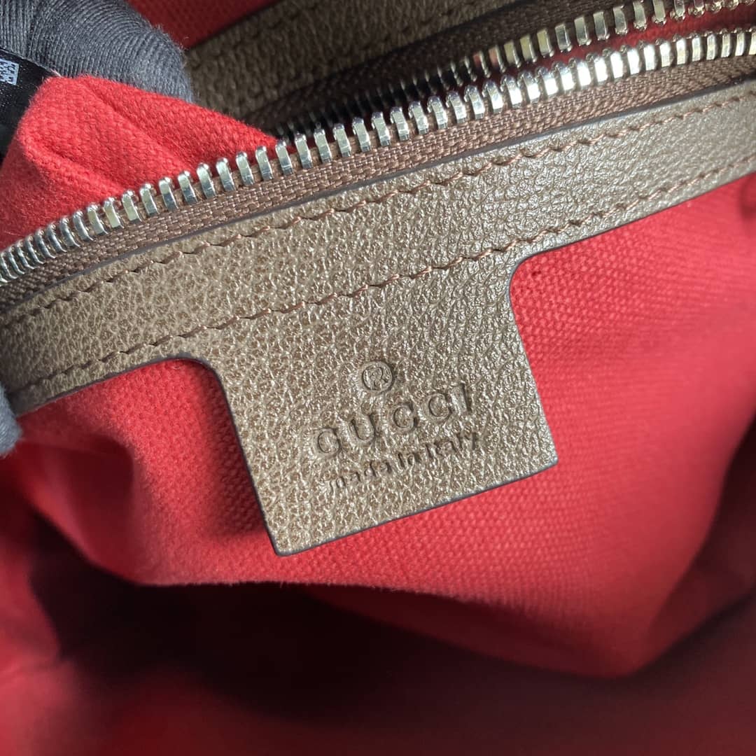 Gucci Supreme GG Leather Square Shoulder Bag Replica 626363