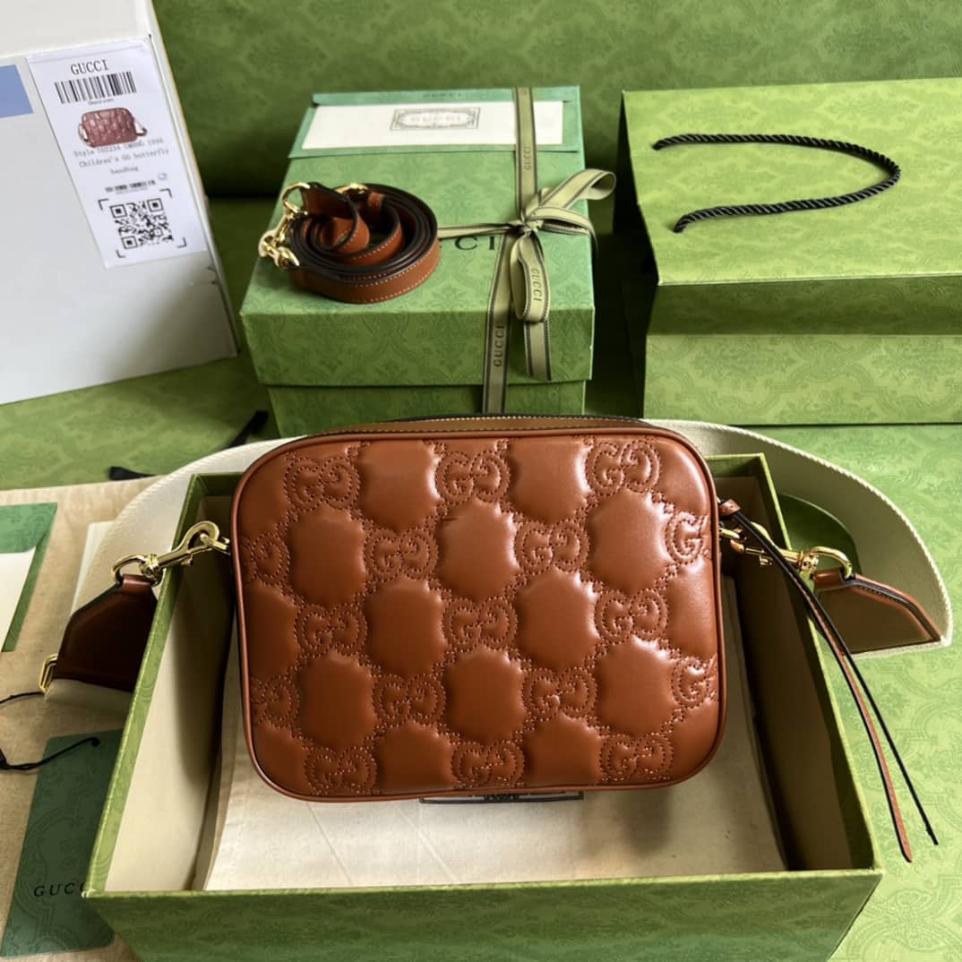 Gucci GG Matelassé Leather Shoulder Crossbody Handbag 702234 Replica