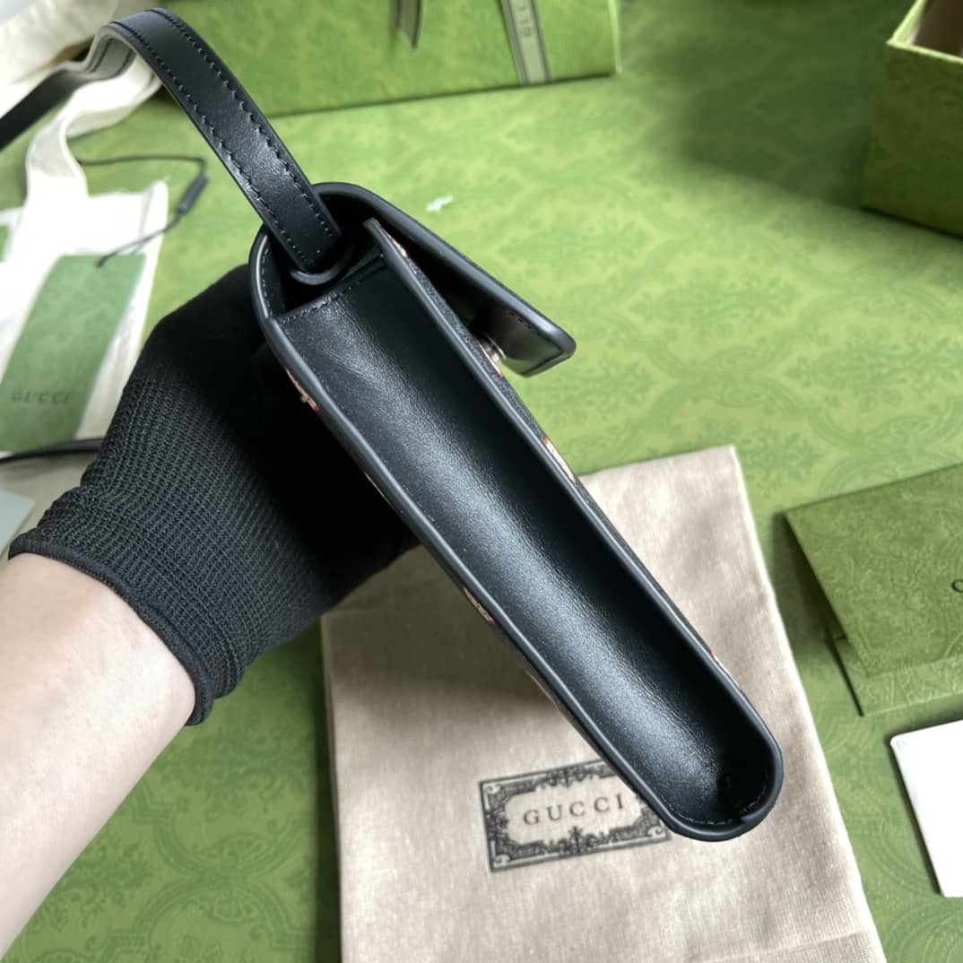 Gucci Scarab Logo Print Phone Bag Replica 673016