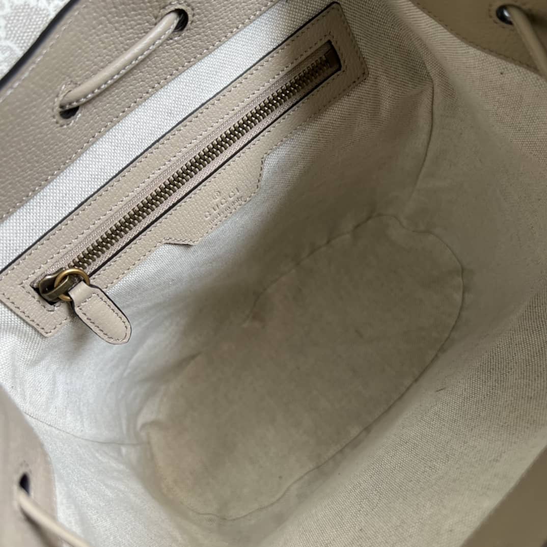 Gucci Backpack With Interlocking G White 674147 Replica