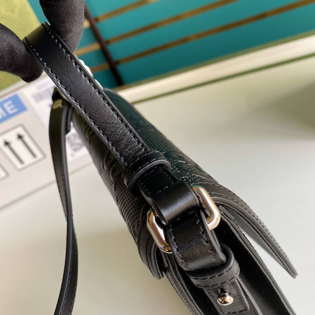 Gucci GG Embossed Cosmetic Case Replica 627470