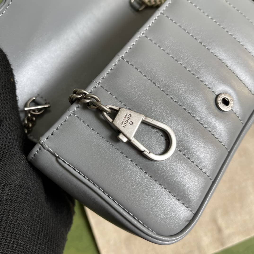 Gucci GG Marmont Matelassé Mini Crossbody Bag Replica 476433